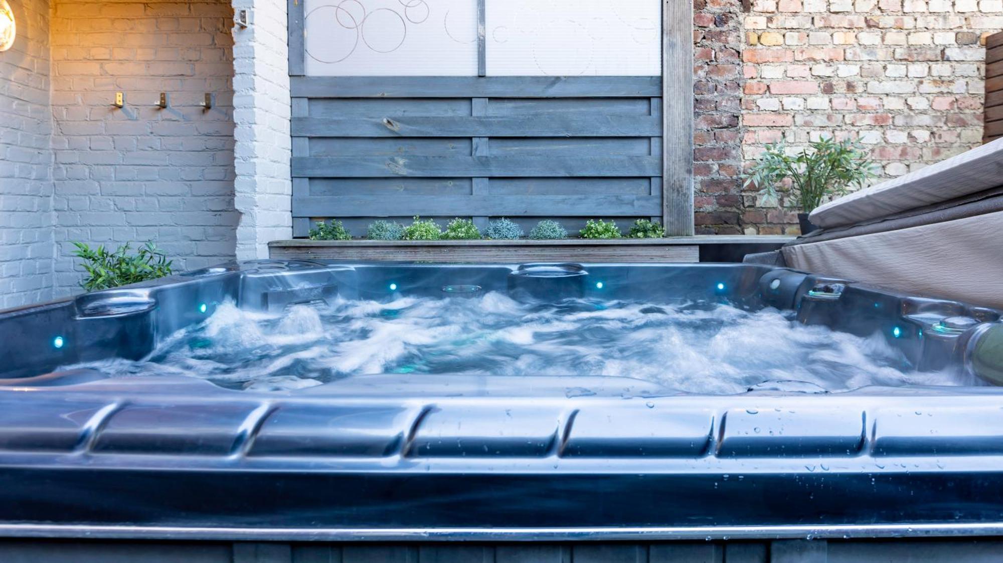 Suite 40 Jacuzzi & Sauna By Malmedreams Malmedy Eksteriør bilde